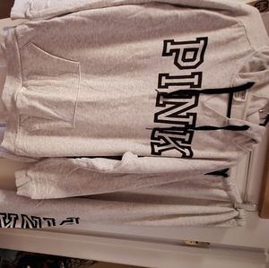 VICTORIA SECRET  PINK SWEAT SUIT 🌺